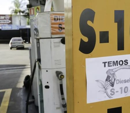 Petrobras realinha preços do diesel para R$ 1,12 a partir desta terça