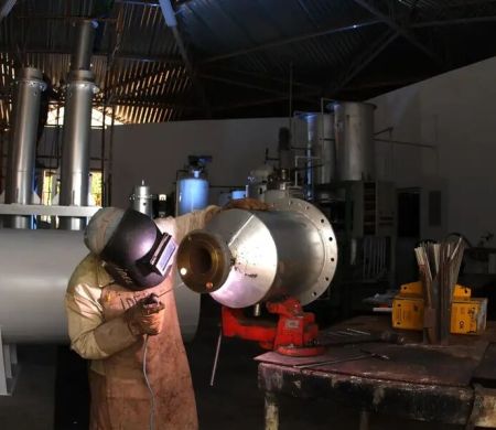 Produção industrial avança 0,7% em abril e mantém trajetória de alta