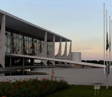 Planalto vê espaço para negociar tarifa de 25% com EUA