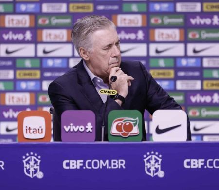 Ancelotti diz que já tem time titular da estreia da Seleção na Copa