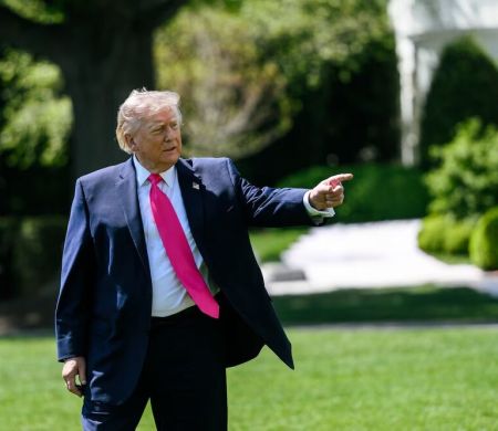 Após ataques, Trump diz que Irã e Israel devem parar disparos imediatamente