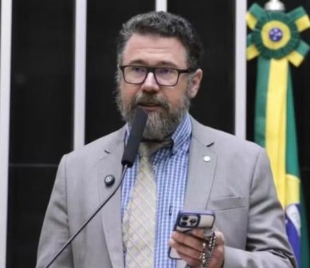 Marcos Pollon recebe nova suspensão após ataques a Hugo Motta