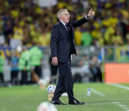Ancelotti lidera lista dos técnicos mais bem pagos da Copa do Mundo