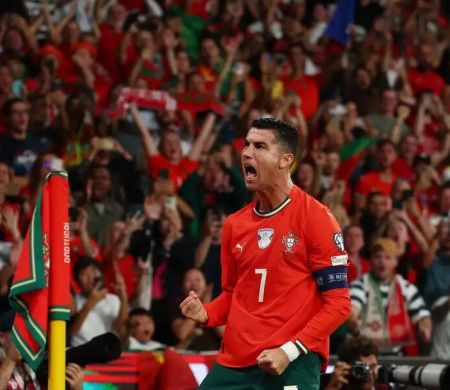 Cristiano Ronaldo estreia, e Inglaterra encara a Croácia nesta quarta