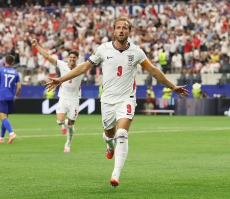Com dois de Harry Cane, Inglaterra bate a Croácia por 4 a 2&nbsp;