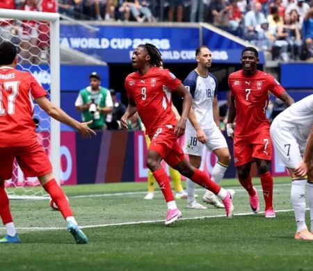 Suíça goleia Bósnia e abre vantagem no Grupo B da Copa do Mundo