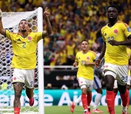 Colômbia domina, vence RD Congo e garante vaga no mata-mata da Copa