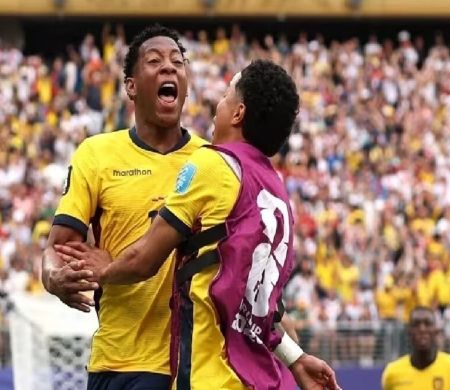 Com gol da virada de Plata, Equador vence a Alemanha e vai ao mata-mata&nbsp;
