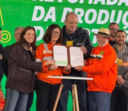 Lula oficializa retomada da fábrica de fertilizantes da Petrobras em MS