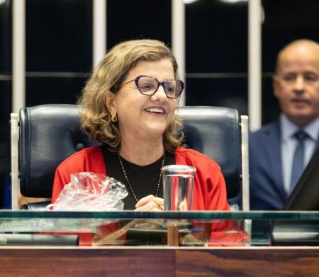 Teresa Leitão assume liderança do governo com expectativa positiva&nbsp;