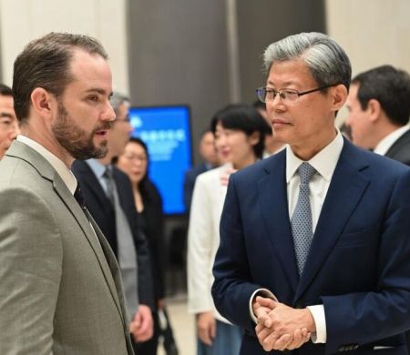 Brasil abre posto tributário na China para ampliar comércio