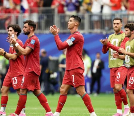 Espanha e Áustria; Portugal e Croácia; Suíça e Argélia jogam hoje