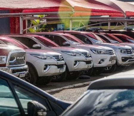 Fenabrave registra alta de 16,01% nos emplacamentos neste semestre