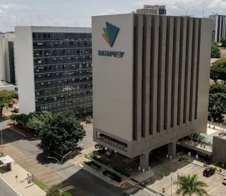 Dataprev abre concurso com 1.823 vagas e salários de até R$ 10,6 mil