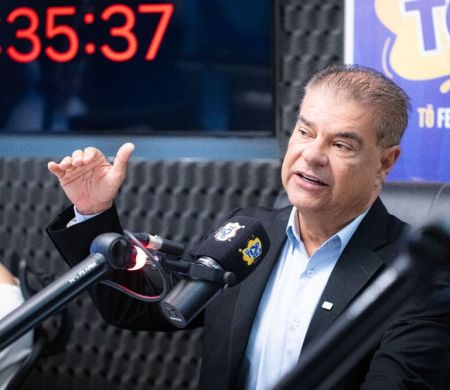 Nelsinho compara derrota do Brasil na Copa à responsabilidade do voto