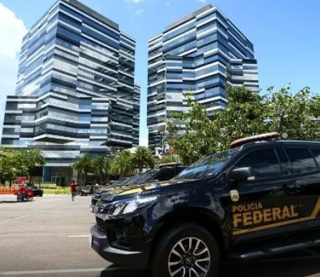 Empresário é alvo da PF por suposta intimidação a jornalistas