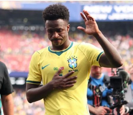 Vini Jr. reage à eliminação do Brasil na Copa com forte desabafo