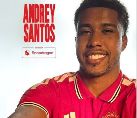 Andrey Santos deixa o Chelsea e é anunciado pelo Manchester United