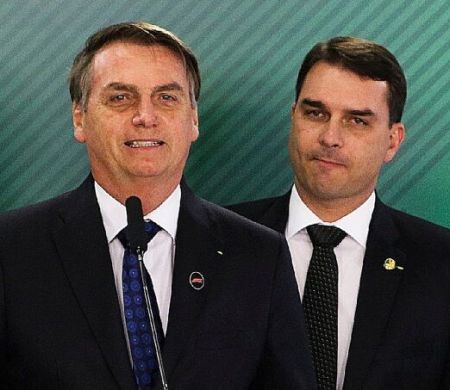 Aliados de Flávio veem ganho político após STF barrar visitas a Bolsonaro