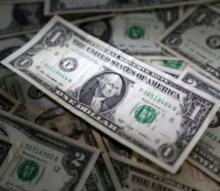 Dólar abre estável enquanto aguarda dados da inflação dos EUA