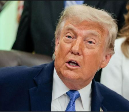 Após recuo em Ormuz, Trump aceita negociar acordos