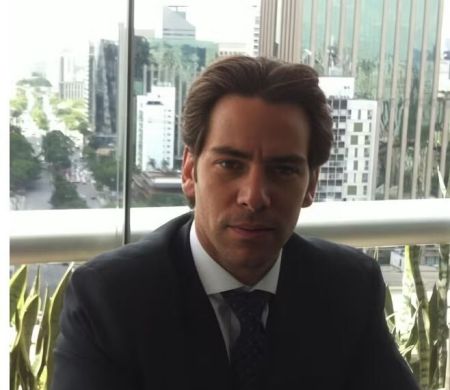 Flamengo questiona veto à venda da SAF do Vasco a Lamacchia