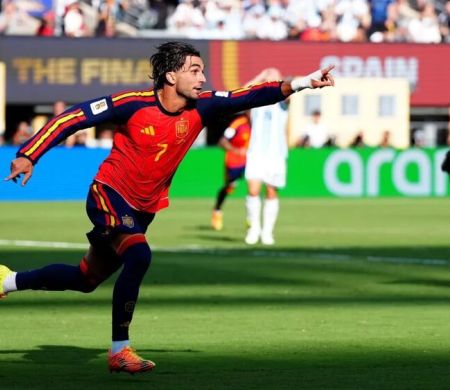 Argentina aposta na retranca, mas Espanha decide na prorrogação&nbsp;