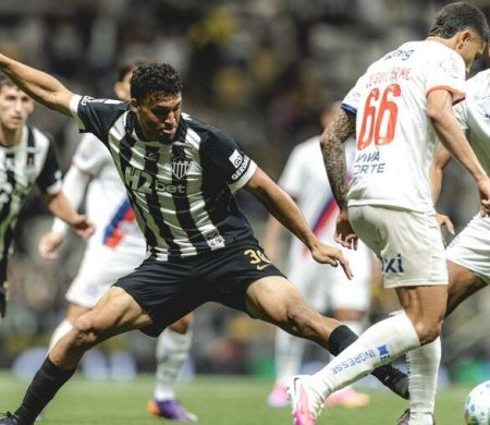 Atlético-MG cede empate ao Bahia no retorno do Brasileirão