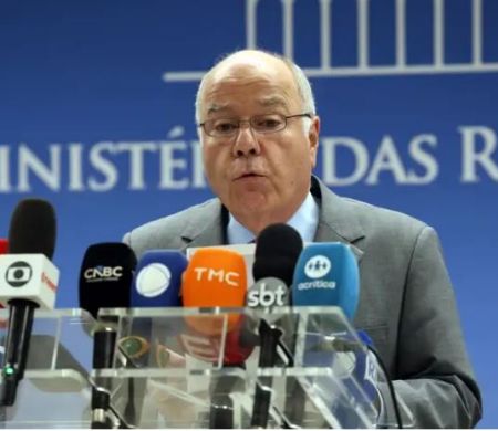Tarifaço de 25% dos EUA sobre produtos brasileiros entra em vigor