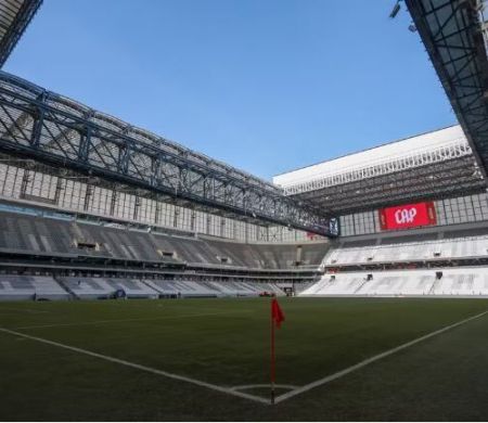 Em 3º na tabela, Athletico recebe o Internacional na Arena da Baixada