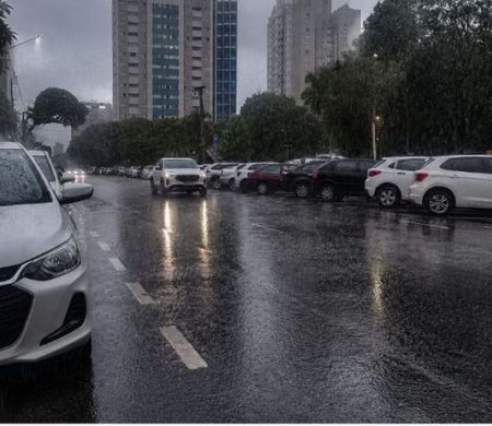 Tempestades colocam região em alerta amarelo da Defesa Civil