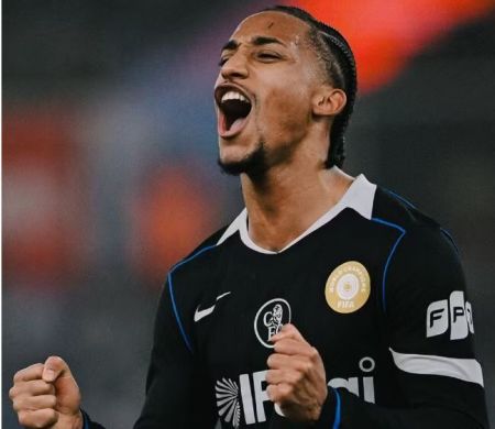 João Pedro renova até 2033 com Chelsea e estanca assédio do mercado