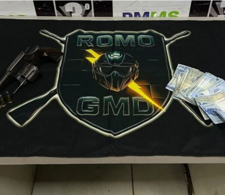 Guarda Municipal prende dois foragidos e apreende arma em Dourados