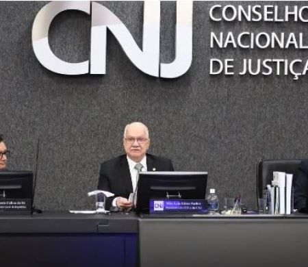 Fachin propõe novas regras de conduta para magistrados