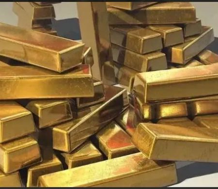 Ouro avança a US$ 4,1 mil com alívio nas cotações do petróleo
