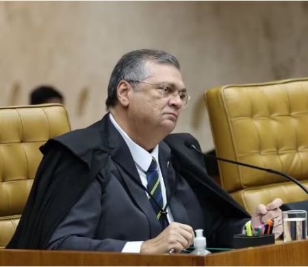 PF vai investigar suspeitas de fraude em emendas PIX após pedido de Dino