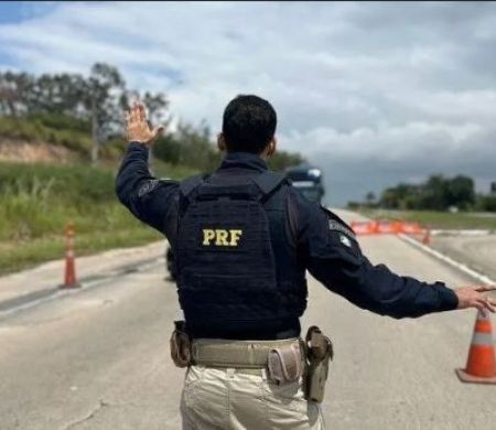 PRF desmente fake news sobre apreensão de carro de “caçador de tornados”