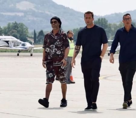 Aos 46 anos, Ronaldinho Gaúcho retorna aos gramados pelo Ravenna