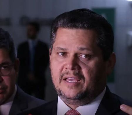 PEC que prevê fim da escala 6x1 avança para análise na CCJ do Senado