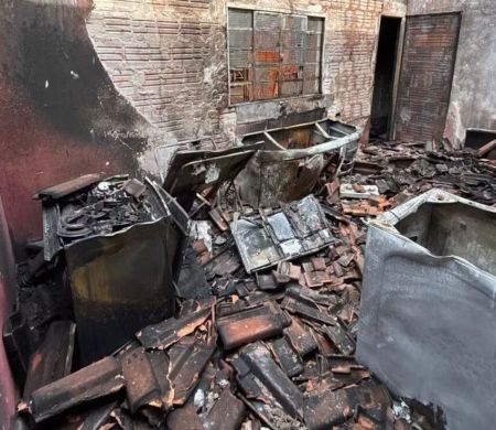 Incêndio destrói casa e deixa morador morto no interior de MS