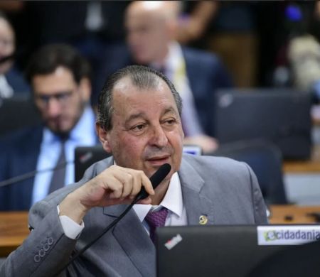 Omar Aziz deve manter texto da Câmara e apresentar parecer na quinta