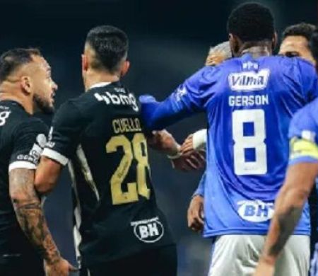 Cruzeiro e Atlético-MG empatam em clássico de belos gols