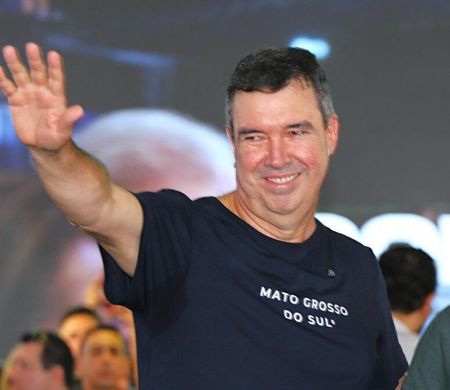 Riedel lidera com 40%; Fábio Trad tem 13% e Delcídio, 8%, diz pesquisa