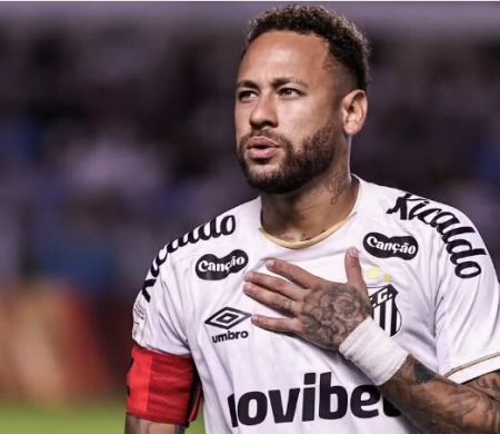 Neymar desfalca o Santos no clássico de hoje contra o Palmeiras