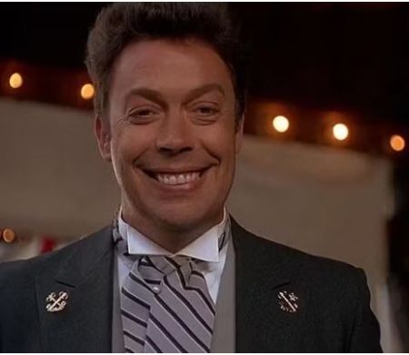 Tim Curry, astro de ‘Rocky Horror’, morre aos 80 anos