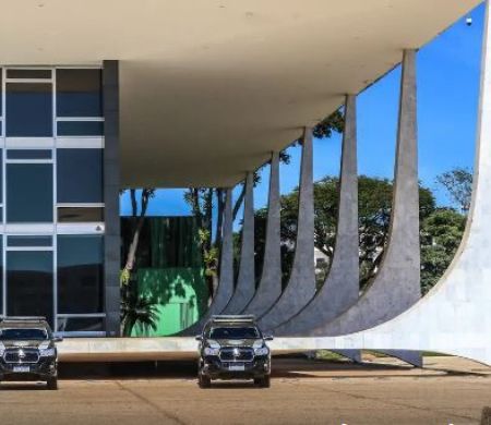 STF volta a analisar vínculo de motoristas e entregadores com plataformas