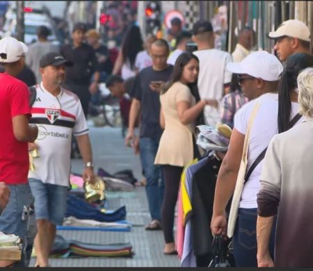 População do Brasil chega a 214,2 milhões em 2026, diz IBGE