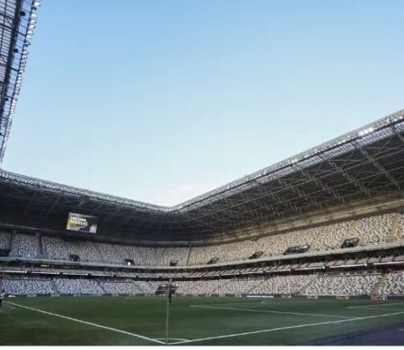 Invicto há 12 jogos, Atlético-MG recebe o Vitória na Arena MRV