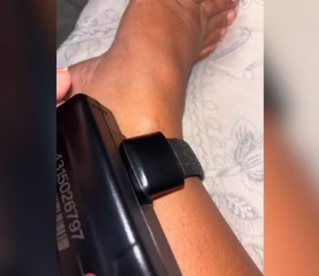 Confusão de nomes faz médica ser presa e usar tornozeleira por 19 dias