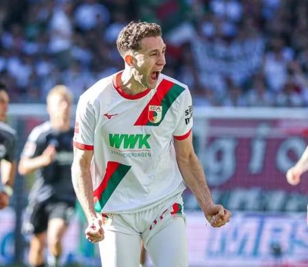 Botafogo acerta contratação de zagueiro Arthur Chaves